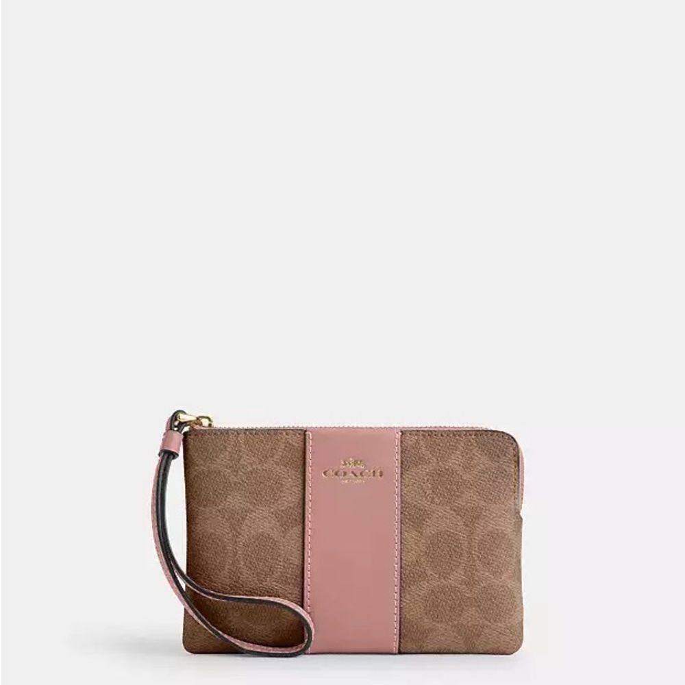 Coach SMALL WRISTLET IN COLORBLOCK SIGNATURE CANVAS NWT in packaging